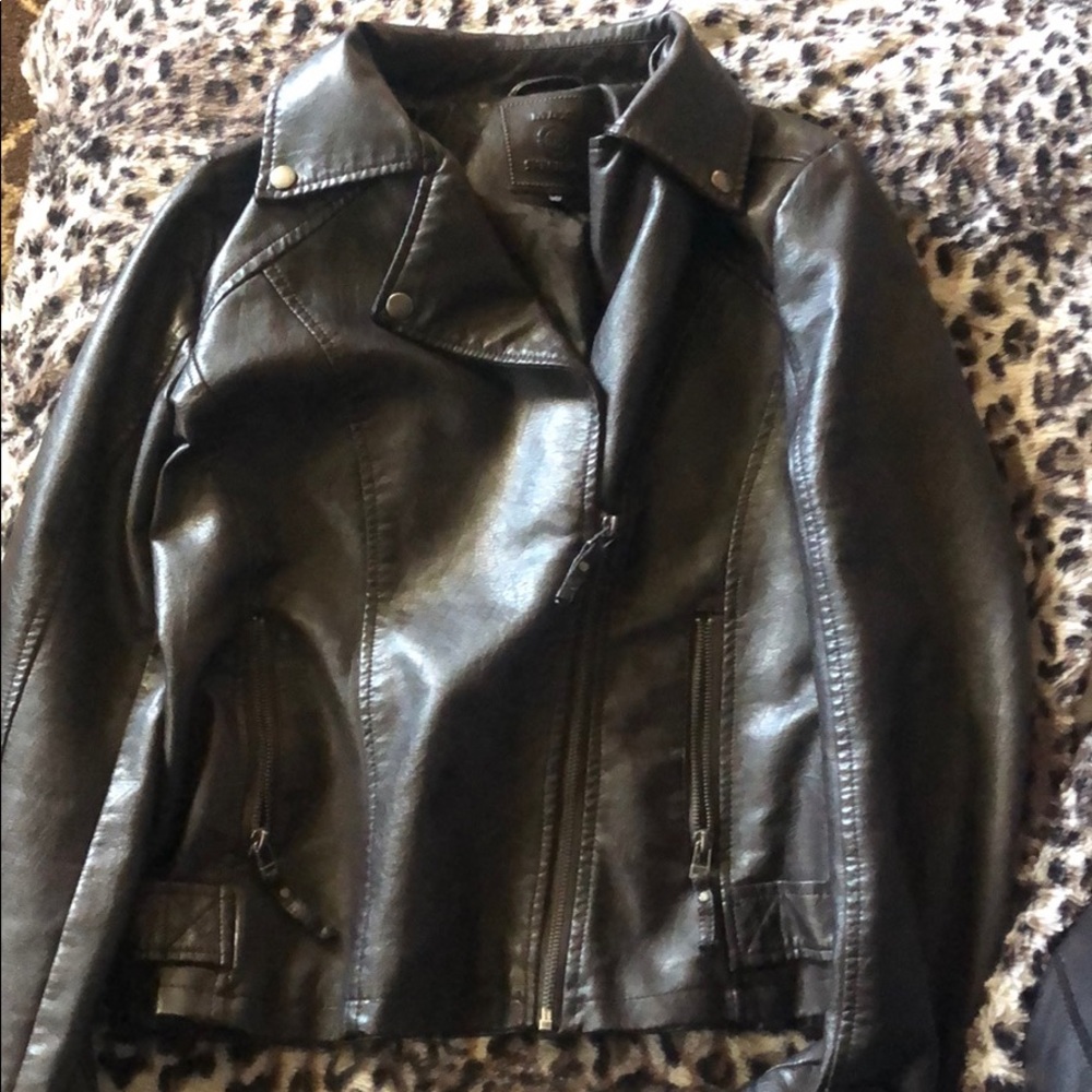 Women’s Faux Leather Jacket